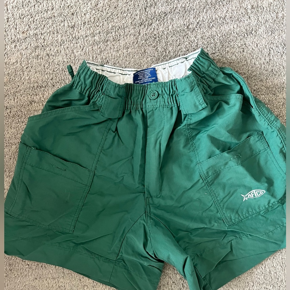 Men’s AFTCO Fishing shorts size 28